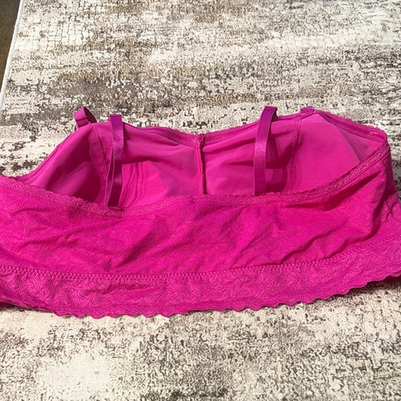 Torrid Fuchsia Lace bra - Picture 4 of 5